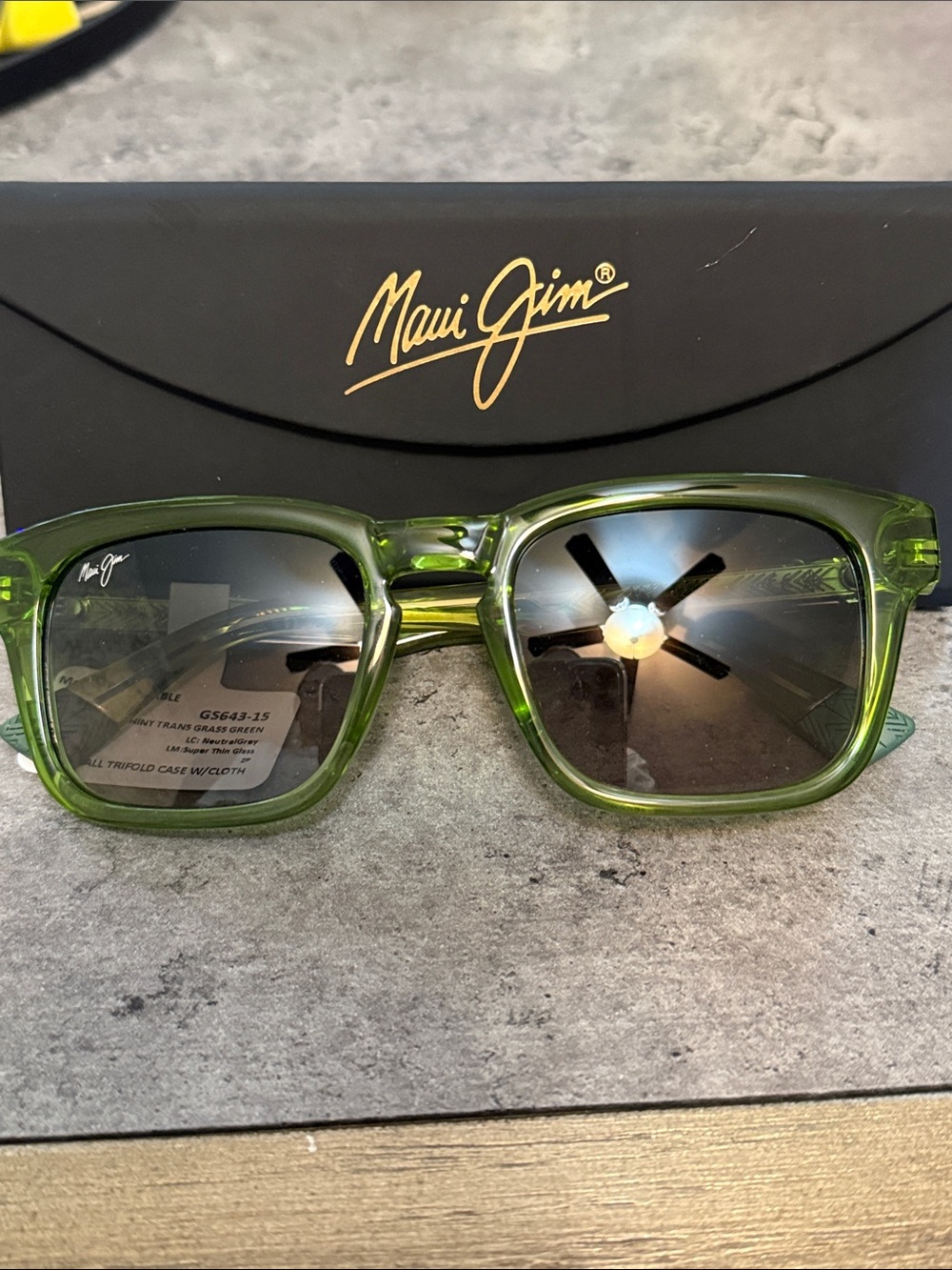 NWT Maui Jim Translucent Olive Green Square Sunglasses